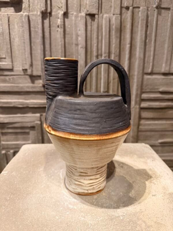 White/Brown pumpkin with gold effect Jar with handle S